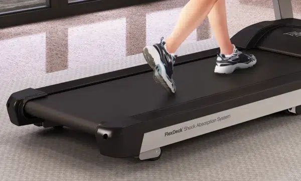 Life Fitness T3 Treadmill - Image 3
