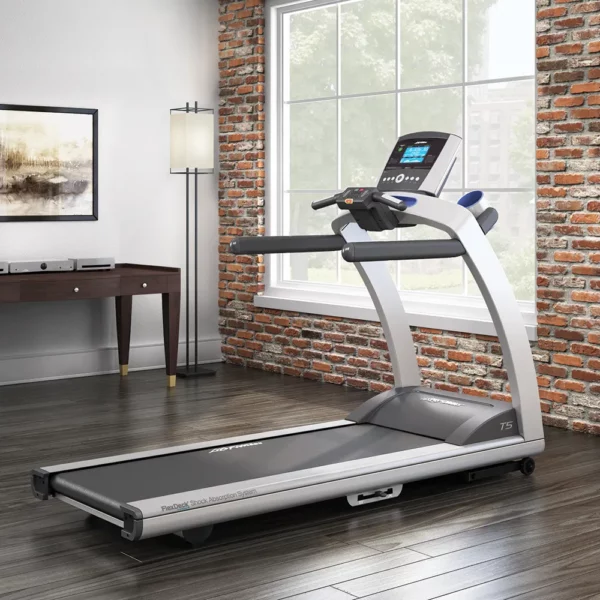 Life Fitness T5 Light Commercial Treadmill - Image 2